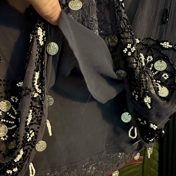 Free People elegant embroidered top - Picture 10 of 15